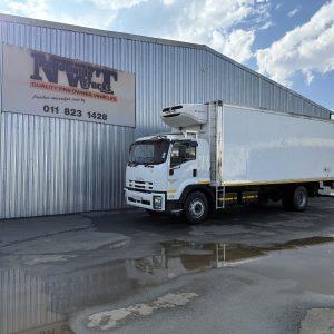 2016 Isuzu FTR850 Refrigerated Truck
