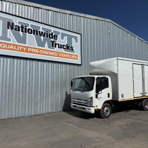2016 Isuzu NPR400 Volume Van
