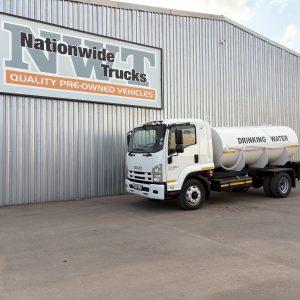 2017 Isuzu FSR800 6000L Drinking Water Tank