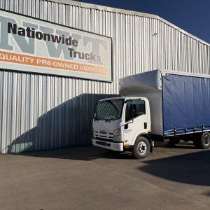 2017 Isuzu NPR400 Tautliner